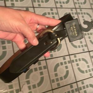 Men black leather belt